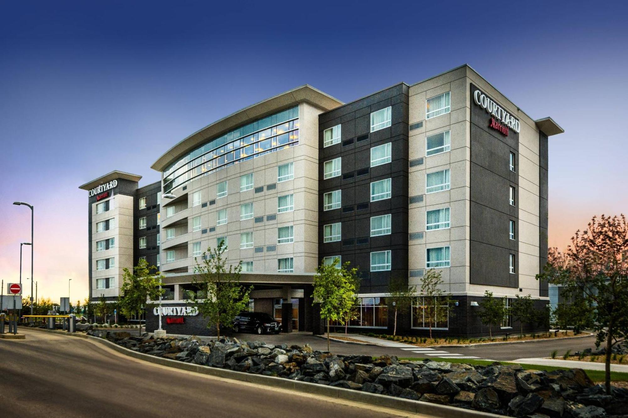 Courtyard By Marriott Winnipeg Airport מראה חיצוני תמונה