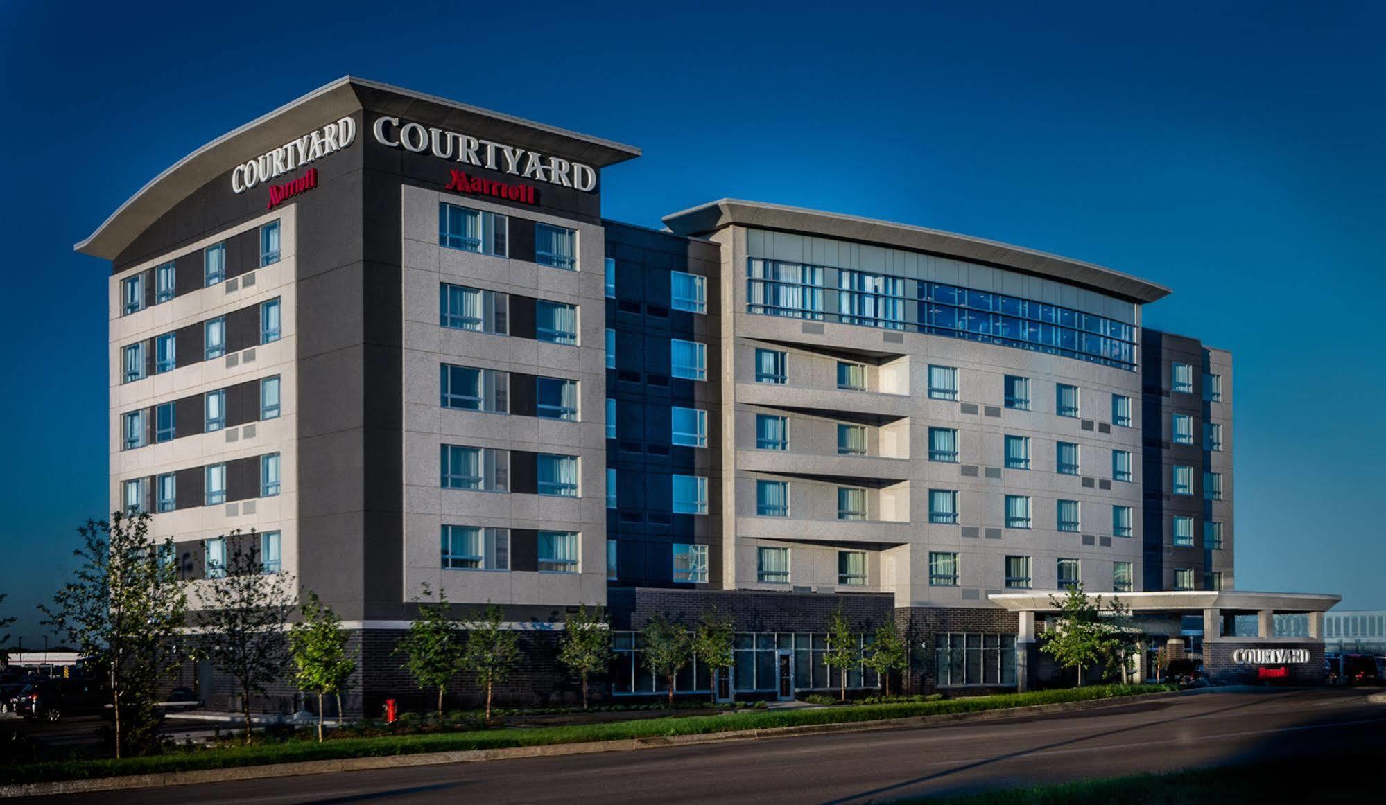 Courtyard By Marriott Winnipeg Airport מראה חיצוני תמונה